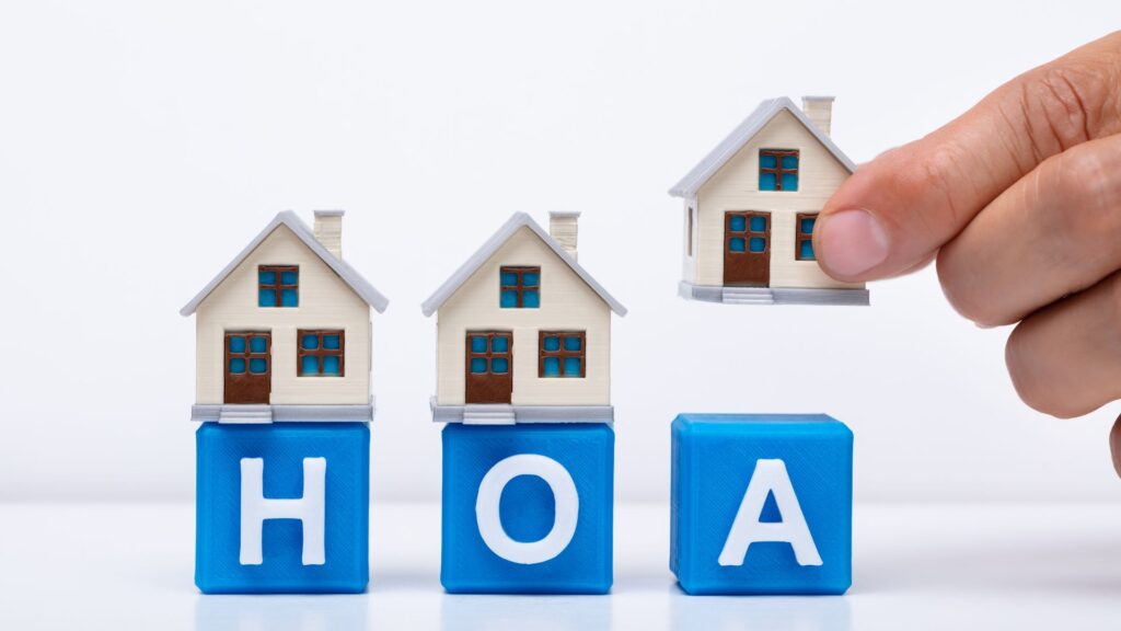 hoa with houses